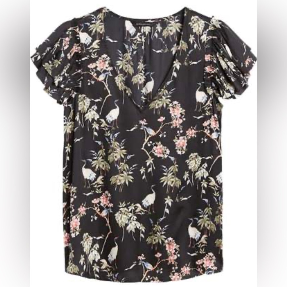 🌻 2/$10 Banana Republic Black with Floral and bird print Top Blouse small petite